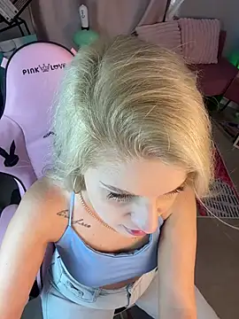 cold blondie online show from July 25, 2026, 5:27 am