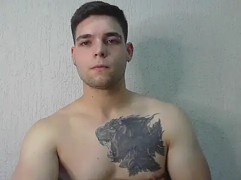 Snapshot of Zure-xxx chatting on January 12, 2026, 6:24 pm Zure-xxx online show from January 12, 2026, 6:24 pm