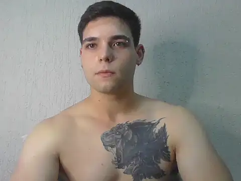 Snapshot of Zure-xxx chatting on February 3, 2026, 2:53 am Zure-xxx online show from February 3, 2026, 2:53 am