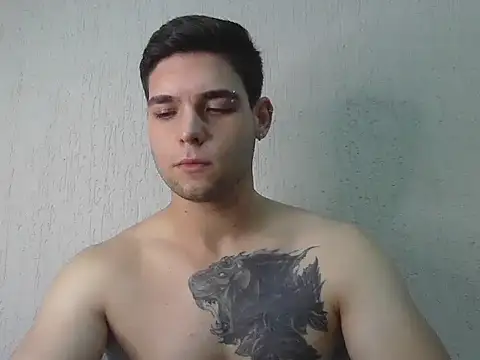 Snapshot of Zure-xxx chatting on February 10, 2026, 8:46 pm Zure-xxx online show from February 10, 2026, 8:46 pm