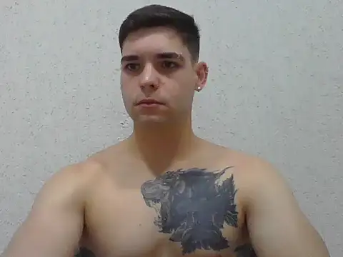 Snapshot of Zure-xxx chatting on March 14, 2026, 2:50 am Zure-xxx online show from March 14, 2026, 2:50 am