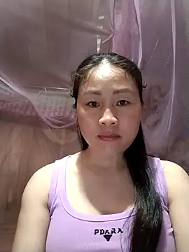 Snapshot of Spring-mky chatting on November 6, 2025, 4:46 am Spring-mky online show from November 6, 2025, 4:46 am