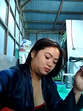 XxxHotCouples4u online show from November 11, 2025, 10:43 pm