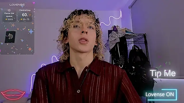 Lyric Mirage online show from March 12, 2026, 9:43 pm