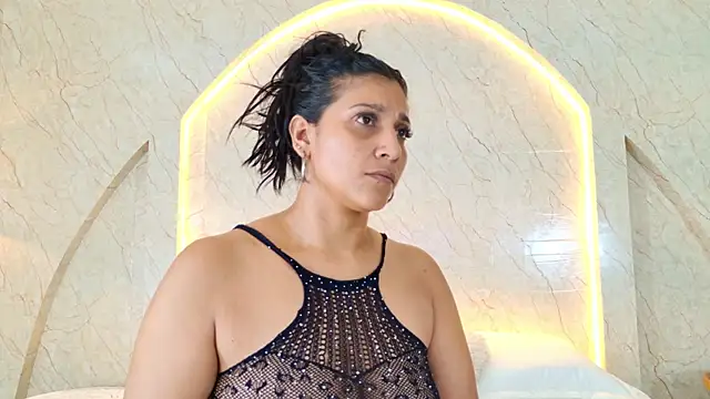 Snapshot of Antonella_Russo1 chatting on May 14, 2026, 1:18 pm Antonella Russo1 online show from May 14, 2026, 1:18 pm