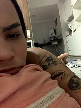 pietra9247 online show from October 16, 2025, 4:57 am