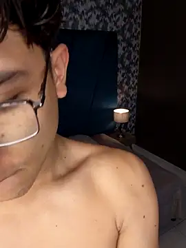 Aaron Eze online show from March 2, 2026, 8:26 pm