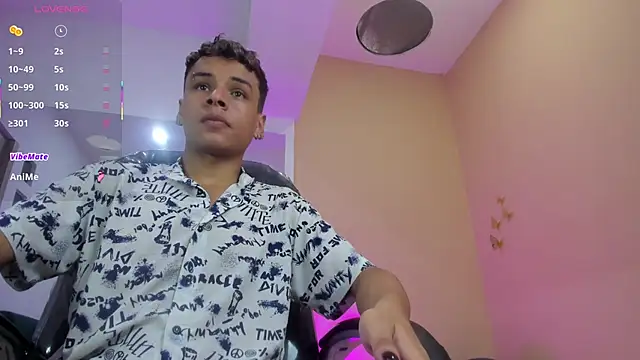 Xavier Fox    online show from March 3, 2026, 7:42 pm