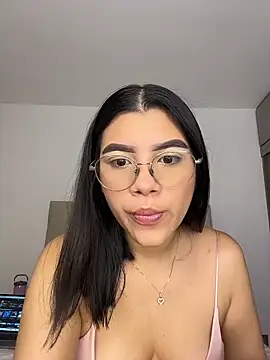 Snapshot of Julietalcl chatting on March 23, 2026, 9:02 am Julietalcl online show from March 23, 2026, 9:02 am