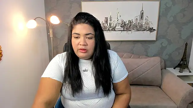 Sara clk online show from April 30, 2026, 6:25 pm