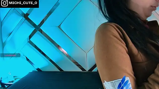 michelle cutee  online show from July 26, 2026, 7:54 pm