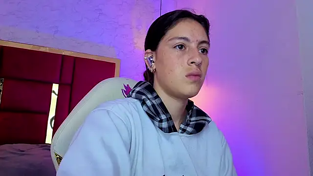 Snapshot of moon_winy chatting on May 28, 2026, 11:18 am moon winy online show from May 28, 2026, 11:18 am