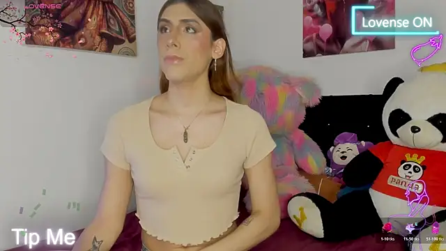 Ariadnne16 online show from April 24, 2026, 11:29 pm