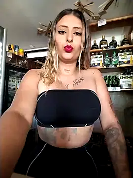 catalella16 online show from December 16, 2025, 8:03 pm