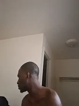 Snapshot of inked_rayray chatting on March 28, 2026, 5:01 pm inked rayray online show from March 28, 2026, 5:01 pm