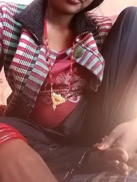 Snapshot of Hot_Lilly02 chatting on December 3, 2025, 9:51 am Hot Lilly02 online show from December 3, 2025, 9:51 am