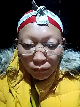 Snapshot of nui-show chatting on October 30, 2025, 8:42 pm nui-show online show from October 30, 2025, 8:42 pm