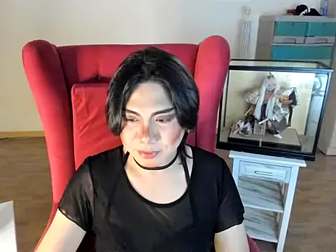 GoldenTs69 online show from November 30, 2025, 9:02 am