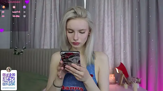 Snapshot of Sunshine_agata chatting on June 1, 2026, 4:58 am Sunshine agata online show from June 1, 2026, 4:58 am