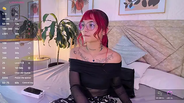 Emma duff online show from May 6, 2026, 7:41 pm