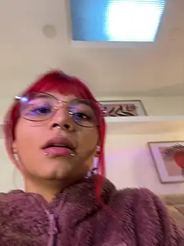 Emma duff online show from May 10, 2026, 12:32 pm