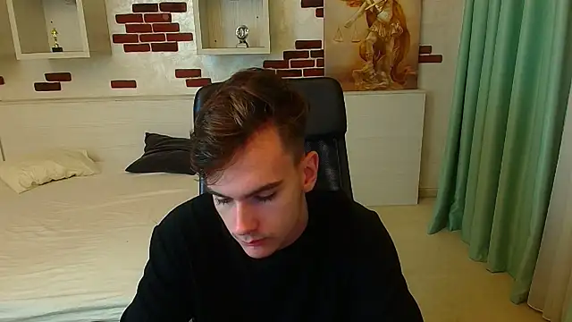 BradyFlint online show from November 14, 2025, 5:17 am