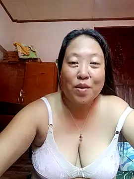 Snapshot of lovenaya chatting on October 17, 2025, 2:48 am lovenaya online show from October 17, 2025, 2:48 am