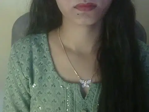 Snapshot of Shezi_N chatting on April 10, 2026, 10:20 am Shezi N online show from April 10, 2026, 10:20 am