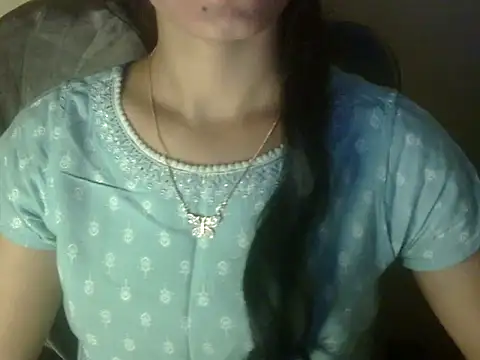 Snapshot of Shezi_N chatting on April 14, 2026, 1:50 pm Shezi N online show from April 14, 2026, 1:50 pm