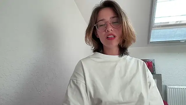 WillHannah online show from July 8, 2026, 2:43 pm