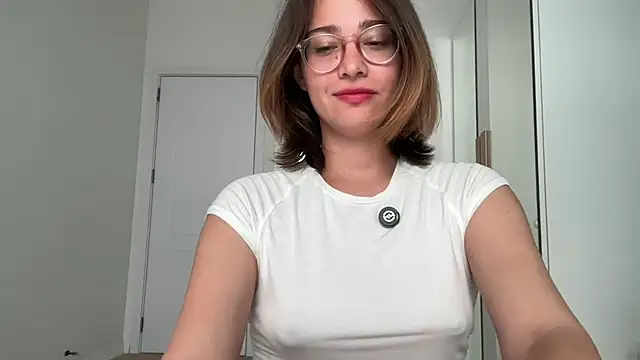 WillHannah online show from August 1, 2026, 4:23 am