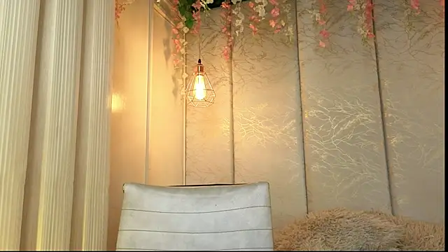 Snapshot of Rynka_ chatting on May 27, 2026, 4:09 am Rynka online show from May 27, 2026, 4:09 am