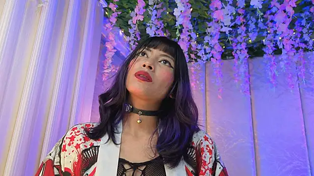 Snapshot of Rynka_ chatting on June 5, 2026, 3:57 am Rynka online show from June 5, 2026, 3:57 am