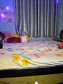 Snapshot of Desi_Maya69 chatting on May 12, 2026, 7:55 pm Desi Maya69 online show from May 12, 2026, 7:55 pm
