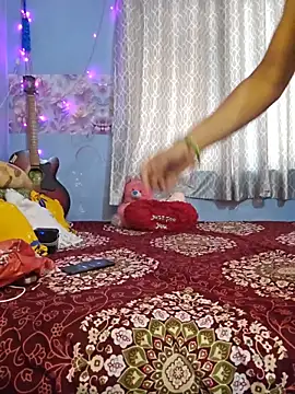 Snapshot of Desi_Maya69 chatting on May 19, 2026, 6:53 am Desi Maya69 online show from May 19, 2026, 6:53 am