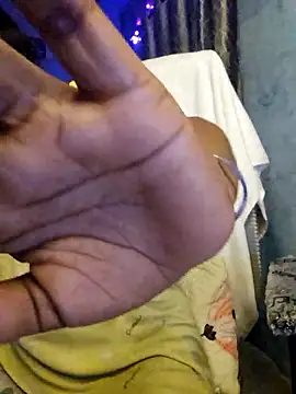 Snapshot of Desi_Maya69 chatting on June 21, 2026, 5:04 pm Desi Maya69 online show from June 21, 2026, 5:04 pm