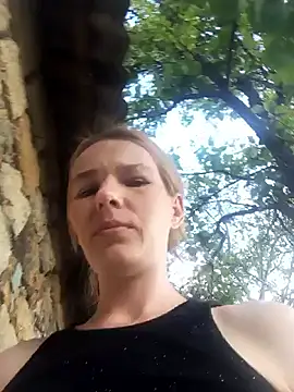 Snapshot of Coare_Cindy chatting on May 23, 2026, 3:49 pm Coare Cindy online show from May 23, 2026, 3:49 pm