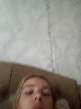 Snapshot of Coare_Cindy chatting on May 29, 2026, 5:49 am Coare Cindy online show from May 29, 2026, 5:49 am