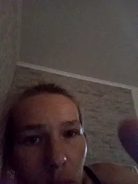 Snapshot of Coare_Cindy chatting on June 15, 2026, 11:45 am Coare Cindy online show from June 15, 2026, 11:45 am
