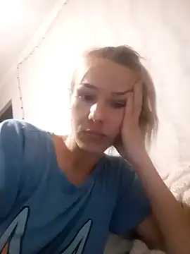 Snapshot of Coare_Cindy chatting on July 22, 2026, 4:54 pm Coare Cindy online show from July 22, 2026, 4:54 pm