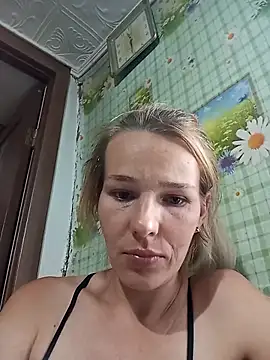 Snapshot of Coare_Cindy chatting on July 30, 2026, 5:01 pm Coare Cindy online show from July 30, 2026, 5:01 pm