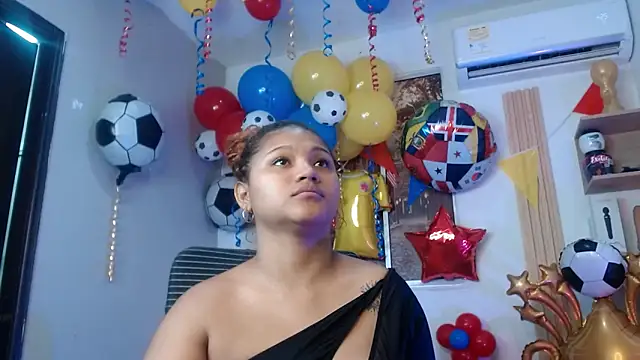 Snapshot of miel_alisha chatting on June 12, 2026, 2:38 pm miel alisha online show from June 12, 2026, 2:38 pm