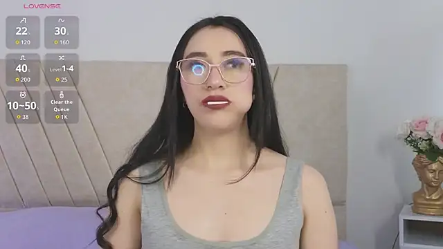 Snapshot of GabbieHill chatting on November 5, 2025, 8:09 pm GabbieHill online show from November 5, 2025, 8:09 pm