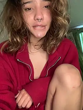 MiaaCute- online show from December 19, 2025, 11:39 am