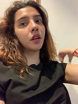 MiaaCute- online show from April 28, 2026, 10:15 pm