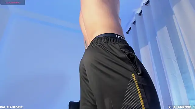 AlanRose01 online show from December 3, 2025, 1:09 pm