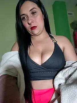 Snapshot of Kymberlaury chatting on November 27, 2025, 3:41 am Kymberlaury online show from November 27, 2025, 3:41 am