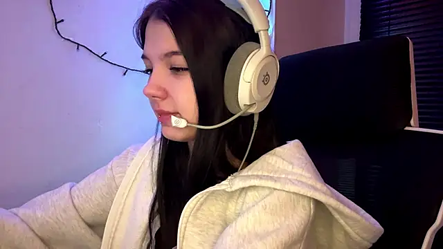 Snapshot of HanaMantanaDell chatting on February 12, 2026, 3:07 pm HanaMantanaDell online show from February 12, 2026, 3:07 pm