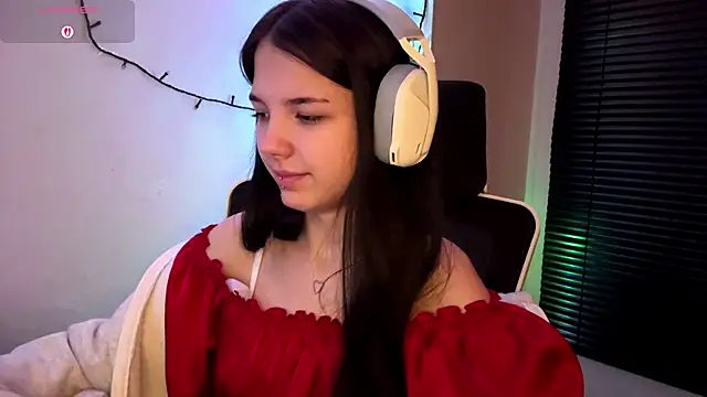 Snapshot of HanaMantanaDell chatting on March 3, 2026, 5:08 pm HanaMantanaDell online show from March 3, 2026, 5:08 pm