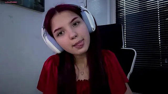 Snapshot of HanaMantanaDell chatting on April 9, 2026, 2:55 pm HanaMantanaDell online show from April 9, 2026, 2:55 pm